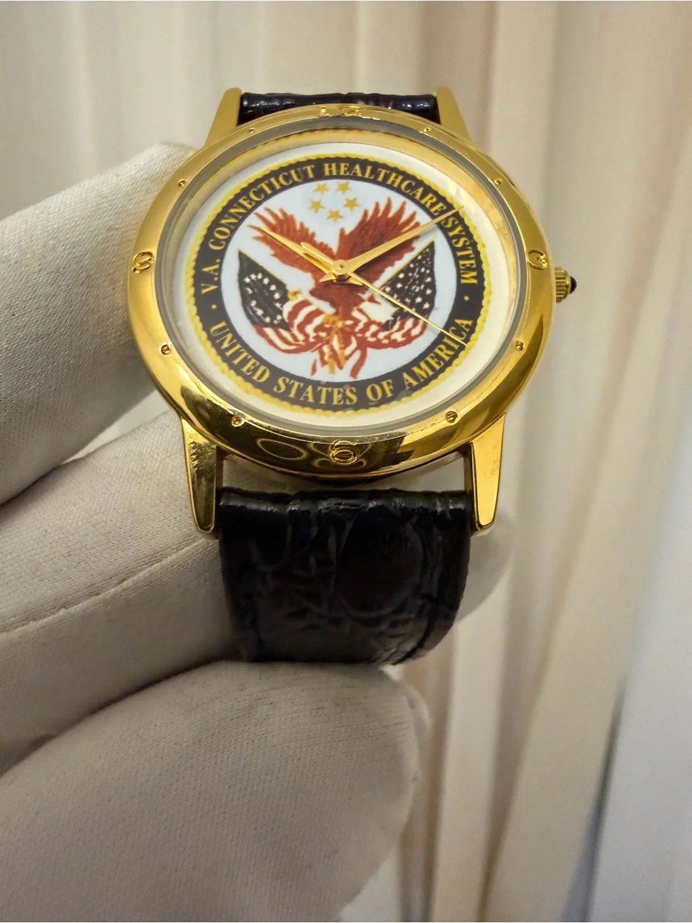 Vintage Image Watches VA Connecticut Healthcare System Quartz Watch 34.4mm